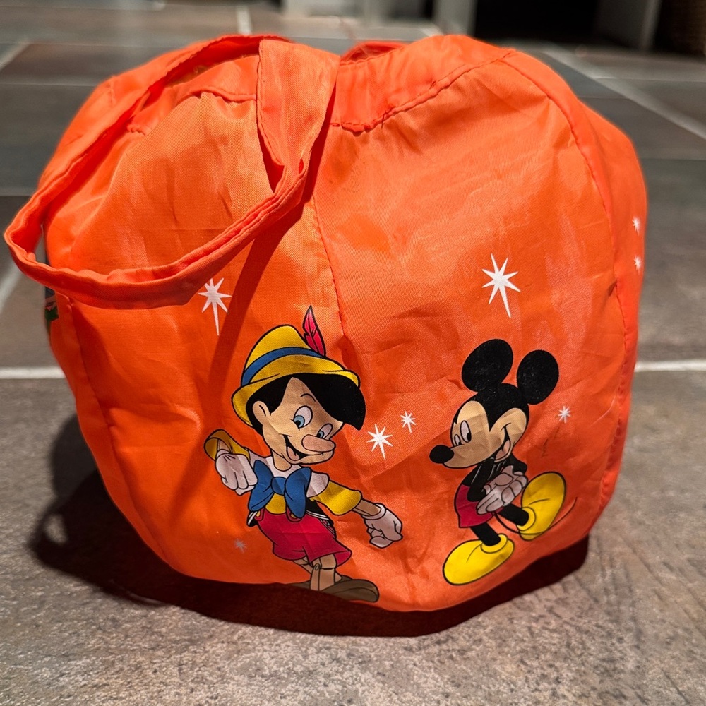 Disney Store Pumpkin Bag Collapsible Character Halloween Trick-or-Treat Tote